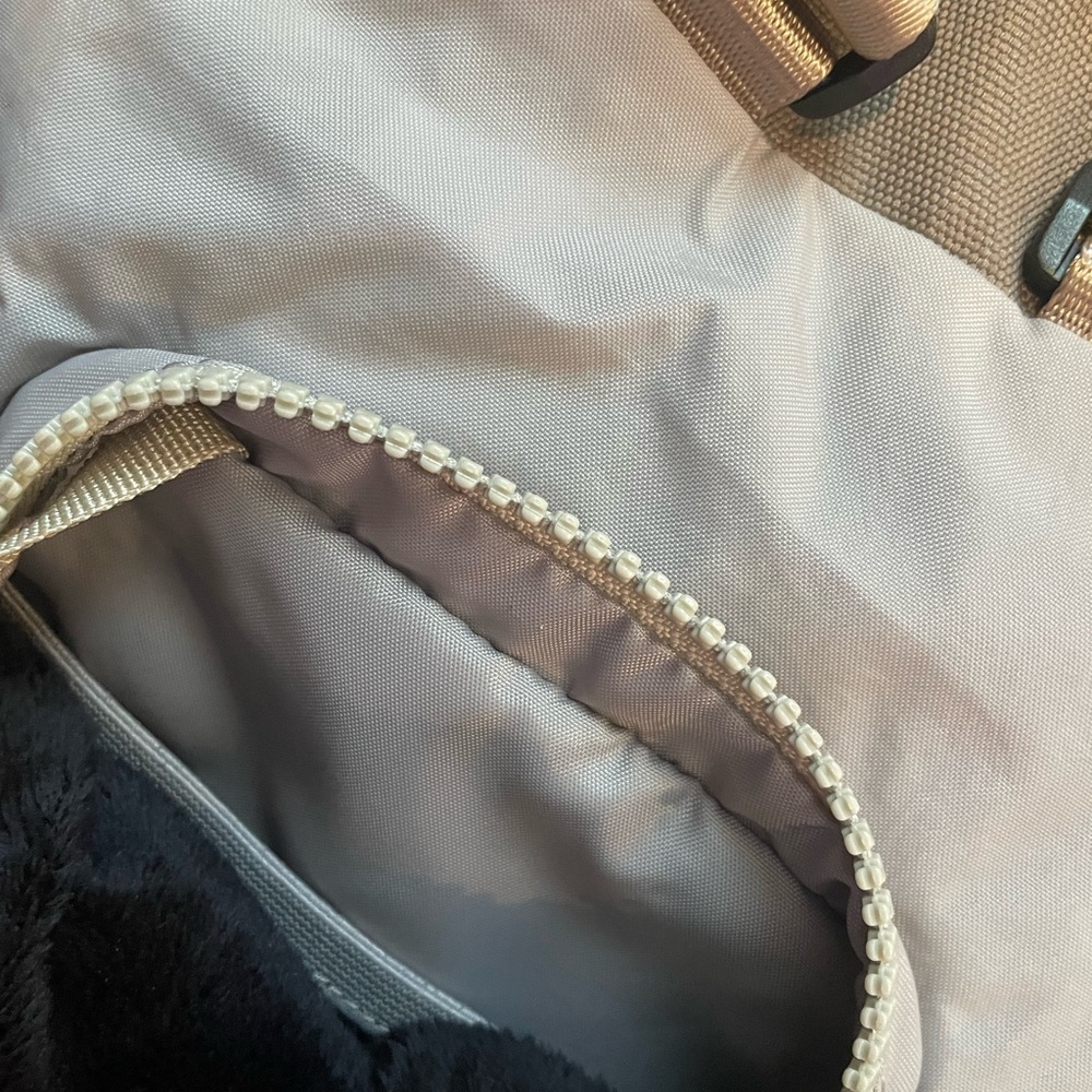 Timbuk2 Spark Micro Pack Sling Waist Unisex Tan Taupe - Picture 5 of 11
